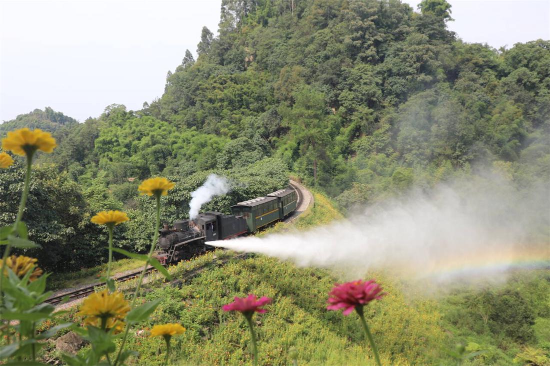 嘉陽(yáng)小火車.jpg