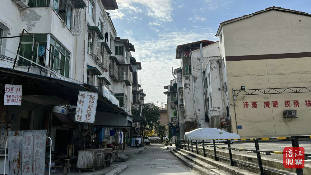 网红街9_1.jpg 网红街9_1.jpg