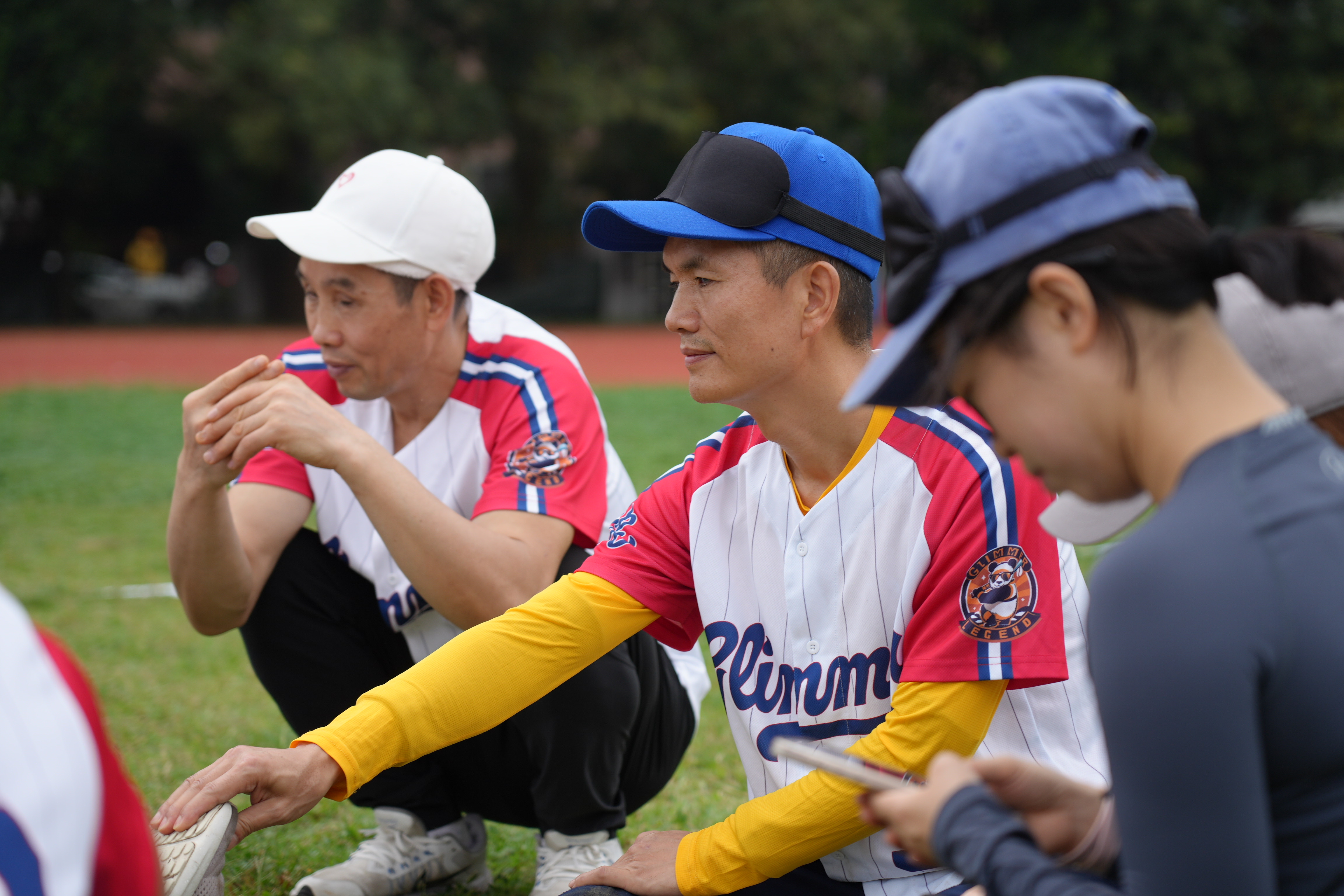 “微光棒球队”球员余海东:失明不失速,他的赛道是山河插图 “微光棒球队”球员余海东:失明不失速,他的赛道是山河插图